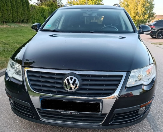 Volkswagen Passat cena 16600 przebieg: 215000, rok produkcji 2008 z Nidzica małe 436